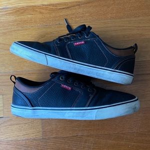 Men’s Levi Strauss & Co. sneakers, size 8.5